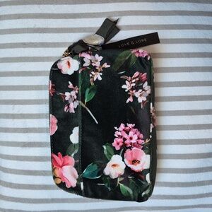 Love & Lore Floral Green Velvet Makeup Bag/Pouch, New With Tags!